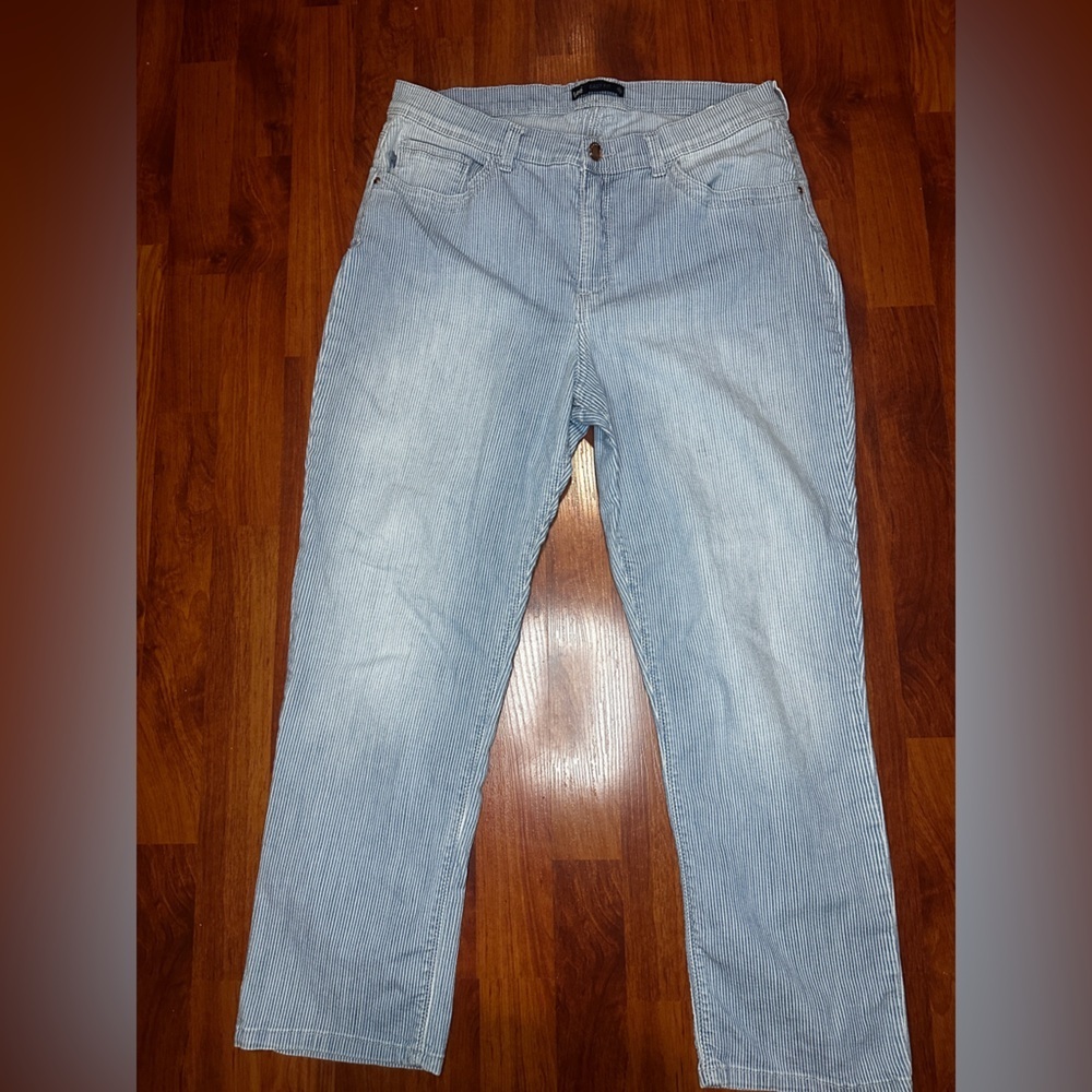 Light Blue Lee Easy Fit Pinstripe Jeans Size 12 Medium